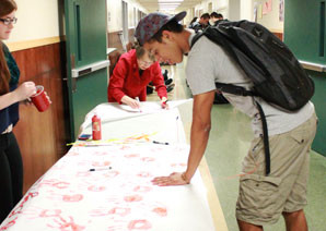 Students pledge to make healthy decisions during Red Ribbon Week 