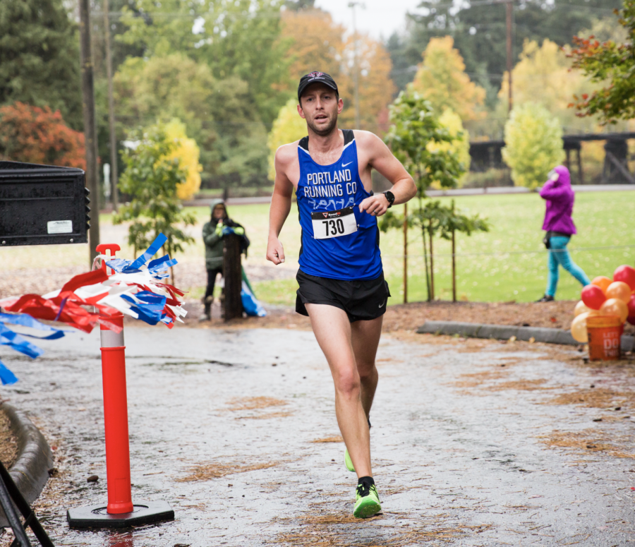 Chris McIsaac runs in the 2017 5K Regatta Run. He hopes to run a sub 2:30 marathon in Boston.
